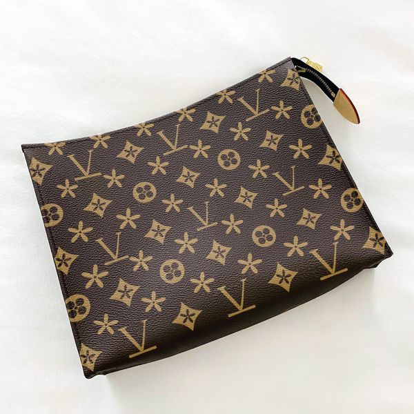 fashion toiletry makeup louvis wash evening bags cosmetic make up women's man purse mens genuine leather shoulder bags totes cross body
fashion toiletry makeup louvis wash evening bags cosmetic make up women's man purse mens genuine leather shoulder bags totes cross body