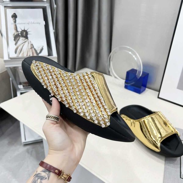 bal slippers ins 2023 the latest version of online red the same type of deodorant ultra light and elevated fish beak sandals for home use, Black
bal slippers ins 2023 the latest version of online red the same type of deodorant ultra light and elevated fish beak sandals for home use, Black