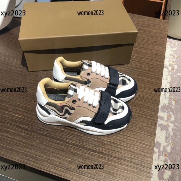 designer baby shoes kids casual shoe letter printing child sneakers 2023 new products england retro box packaging children's size 26-35, Black;red
designer baby shoes kids casual shoe letter printing child sneakers 2023 new products england retro box packaging children's size 26-35, Black;red