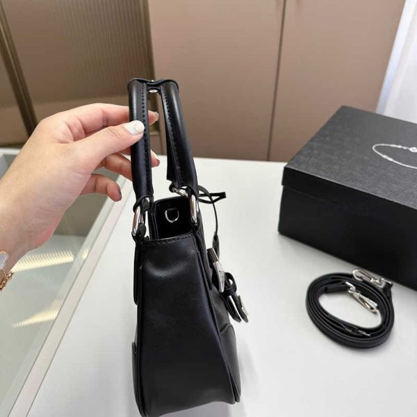 brand designer bags handbags shoulder crossbody bag tote woman's 2023 new fashion texture leather underarm bag messenger bags totebag f
brand designer bags handbags shoulder crossbody bag tote woman's 2023 new fashion texture leather underarm bag messenger bags totebag f