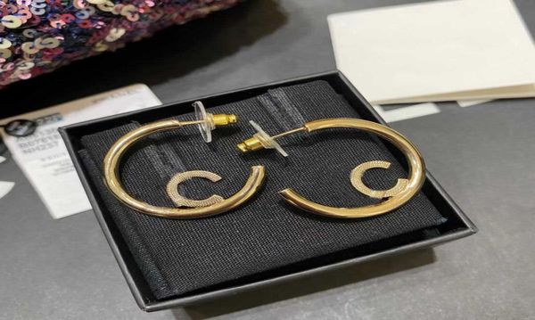 2022 dangle charm round shape drop earring in 18k gold plated for women wedding jewelry gift have box stamp ps73009952716, Golden
2022 dangle charm round shape drop earring in 18k gold plated for women wedding jewelry gift have box stamp ps73009952716, Golden