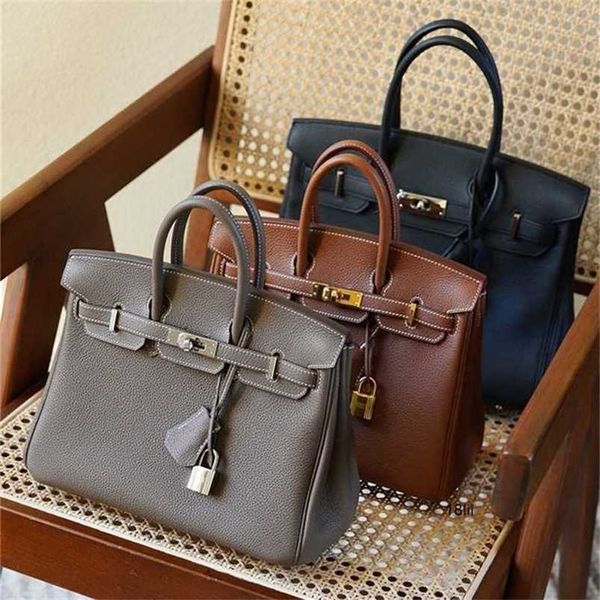 designer herms bags birkin togo cowhide wax thread hand sewn elephant gray gold brown black bk25cm30cm platinum bag portable women's ba
designer herms bags birkin togo cowhide wax thread hand sewn elephant gray gold brown black bk25cm30cm platinum bag portable women's ba
