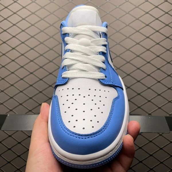 outdoor designer golf basketball shoes & sneakers men women jumpman 1 1s low golf unc the fashion lifestyles brand name white university blu
outdoor designer golf basketball shoes & sneakers men women jumpman 1 1s low golf unc the fashion lifestyles brand name white university blu