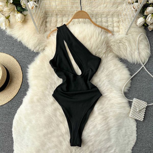 nxy spring hollow out bodysuits women solid sleeveless sheath black off shoulder playsuits fashion rompers 230328, Black;white
nxy spring hollow out bodysuits women solid sleeveless sheath black off shoulder playsuits fashion rompers 230328, Black;white
