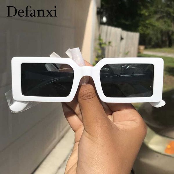 sunglasses new brand designer square sunglasses beach pgraphy glasses for women white black green small shades p230406
sunglasses new brand designer square sunglasses beach pgraphy glasses for women white black green small shades p230406