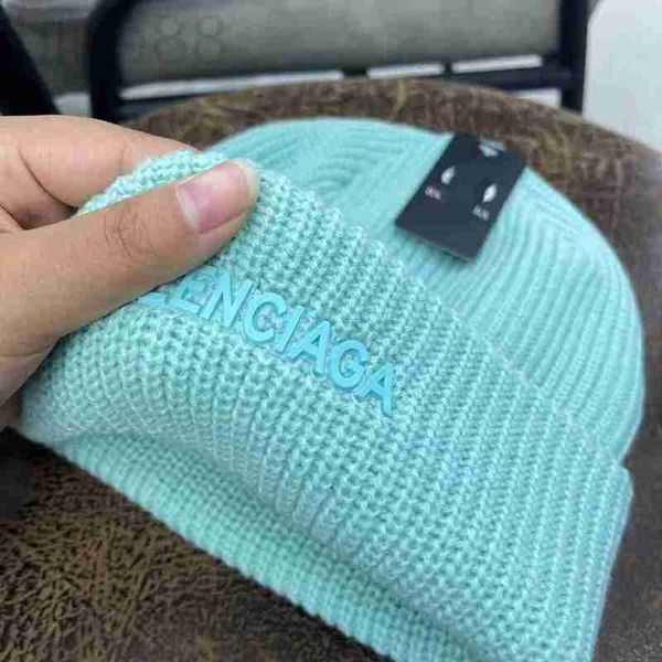 cloches designer correct letter version ~ sweet cool casual knitted hat female autumn and winter simple warm wool cold couple nk35, Blue;gray
cloches designer correct letter version ~ sweet cool casual knitted hat female autumn and winter simple warm wool cold couple nk35, Blue;gray