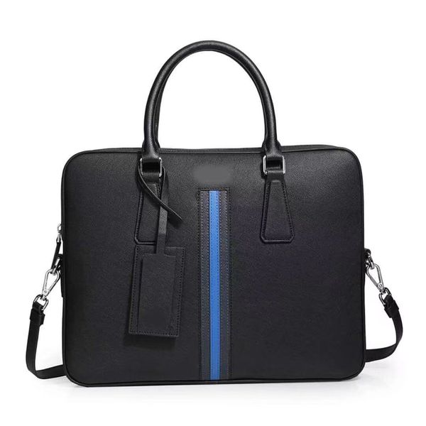designer bag the latest men's cowhide leisure bag business bag comfortable feel fine handmade boutique men's bag 
designer bag the latest men's cowhide leisure bag business bag comfortable feel fine handmade boutique men's bag