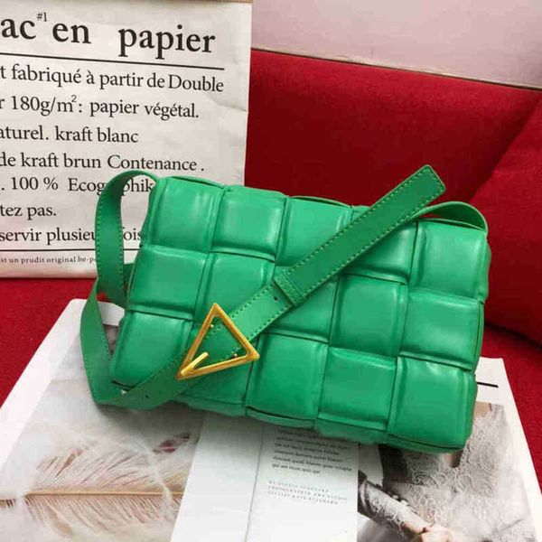 designer bottegas bags venetas cassettess 2023 cosmetic crossbody handbag oneshoulder cassettes woven pillow versatile design n
designer bottegas bags venetas cassettess 2023 cosmetic crossbody handbag oneshoulder cassettes woven pillow versatile design n