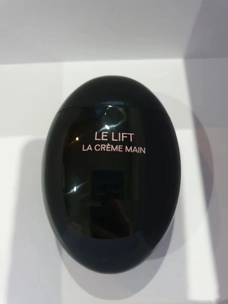foundation primer high-end brand hand cream 50ml moisturizer hydrating le lift/la creme main black & white egg ing
foundation primer high-end brand hand cream 50ml moisturizer hydrating le lift/la creme main black & white egg ing