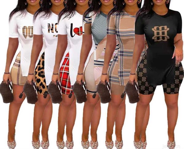 women sports tracksuits 2023 summer new suit letter print split hem short sleeve shorts two-piece set, Gray
women sports tracksuits 2023 summer new suit letter print split hem short sleeve shorts two-piece set, Gray