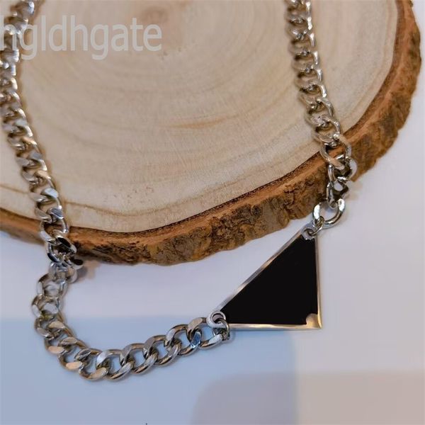 womens designer necklaces girls neck pendant with letters creative solid color chain buckles patterns enamel casual trendy wear mens necklac, Silver
womens designer necklaces girls neck pendant with letters creative solid color chain buckles patterns enamel casual trendy wear mens necklac, Silver