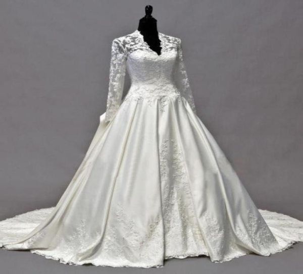 2021 vintage kate middleton long sleeves fall wedding dresses aline vneck ivory taffeta appliques peplum bridal gowns vestidos d3141015, White
2021 vintage kate middleton long sleeves fall wedding dresses aline vneck ivory taffeta appliques peplum bridal gowns vestidos d3141015, White