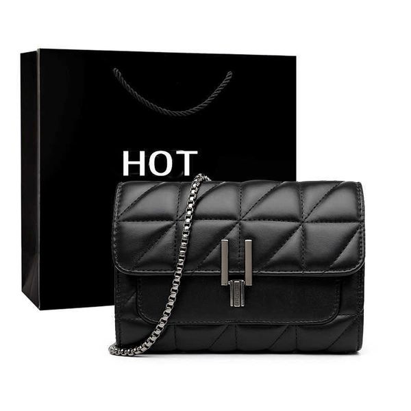 shopping bags women luxury designer genuine bags leather chain handbags shoulder female bag new casual fashion ladies messenger
shopping bags women luxury designer genuine bags leather chain handbags shoulder female bag new casual fashion ladies messenger