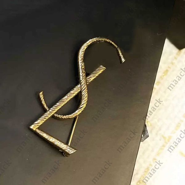 pins brooches fashion designer brooch for women luxury gold jewelry ladies dress accessory pins womens pearl brooches brand breastpin leency, Gray
pins brooches fashion designer brooch for women luxury gold jewelry ladies dress accessory pins womens pearl brooches brand breastpin leency, Gray