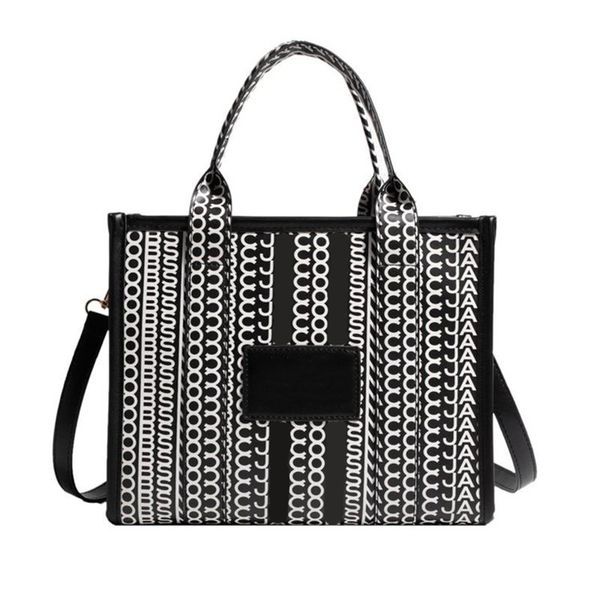 the tote bag designer handbag for women patent leather fashion hand bags ladies canvas handbags female purse huanjum6861
the tote bag designer handbag for women patent leather fashion hand bags ladies canvas handbags female purse huanjum6861