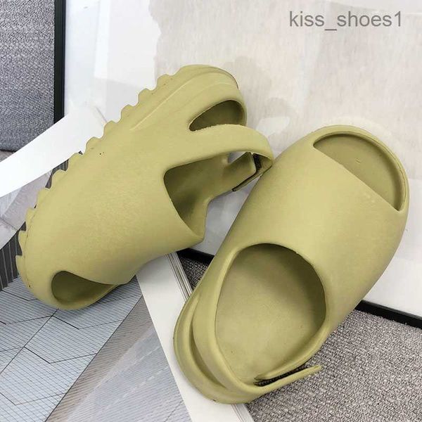 212kids shoes happy feet slippers children slides foam slippers boy gril beach sandals shoe toddler christmas runner black white green summe, Black;grey
212kids shoes happy feet slippers children slides foam slippers boy gril beach sandals shoe toddler christmas runner black white green summe, Black;grey