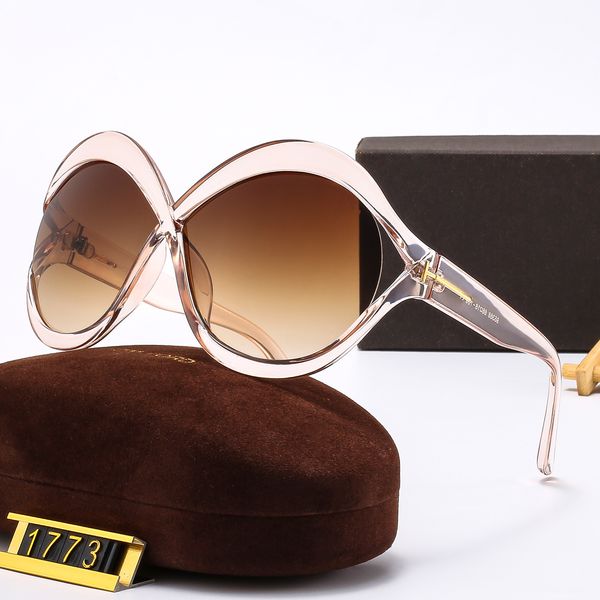 2023 luxury designer brand sunglasses designer sunglass eyeglass women men side letters polarized glasses womens sun glass uv400 lens with b, White;black
2023 luxury designer brand sunglasses designer sunglass eyeglass women men side letters polarized glasses womens sun glass uv400 lens with b, White;black