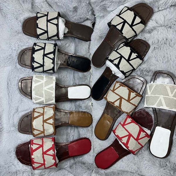 designer slippers luxury fabric slides v letters women mule sandal summer printing flat sandals with box, Black
designer slippers luxury fabric slides v letters women mule sandal summer printing flat sandals with box, Black