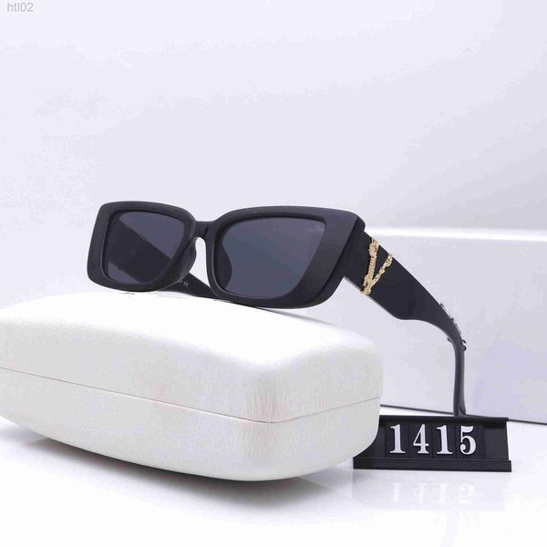 luxurious designer versage sunglasses vercace overseas fanjia box men's and women's old head driving trend glasses pp1415, White;black
luxurious designer versage sunglasses vercace overseas fanjia box men's and women's old head driving trend glasses pp1415, White;black