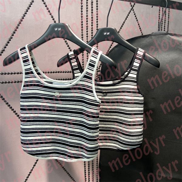 crop women sleeveless t shirts summer designer round neck knitted vest metal letter, Black
crop women sleeveless t shirts summer designer round neck knitted vest metal letter, Black