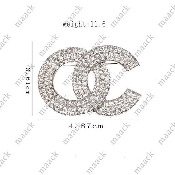 brooches classic fashion brand designer design double letter gold silver women pearl rhinestone brooch suit laple pin fashion jewelry access, Gray
brooches classic fashion brand designer design double letter gold silver women pearl rhinestone brooch suit laple pin fashion jewelry access, Gray