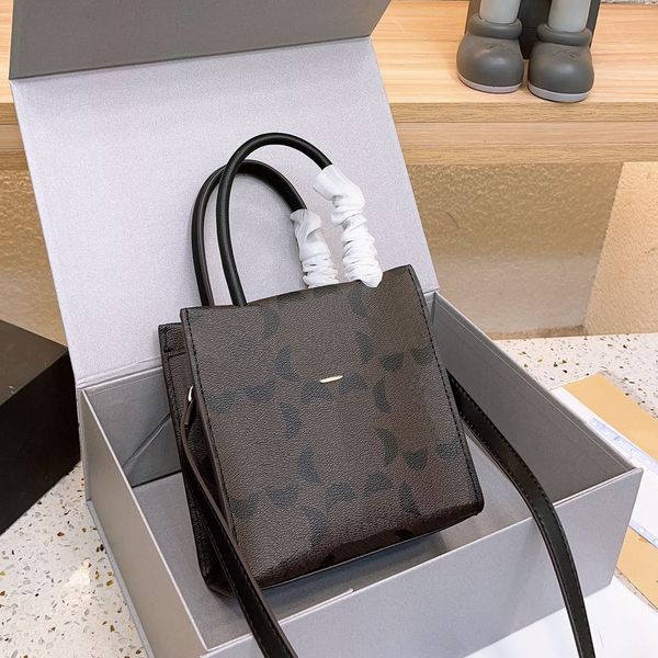 crossbody bag designer bags handbag women mini luxurys handbags womens messenger bags fashion trend solid color purse
crossbody bag designer bags handbag women mini luxurys handbags womens messenger bags fashion trend solid color purse