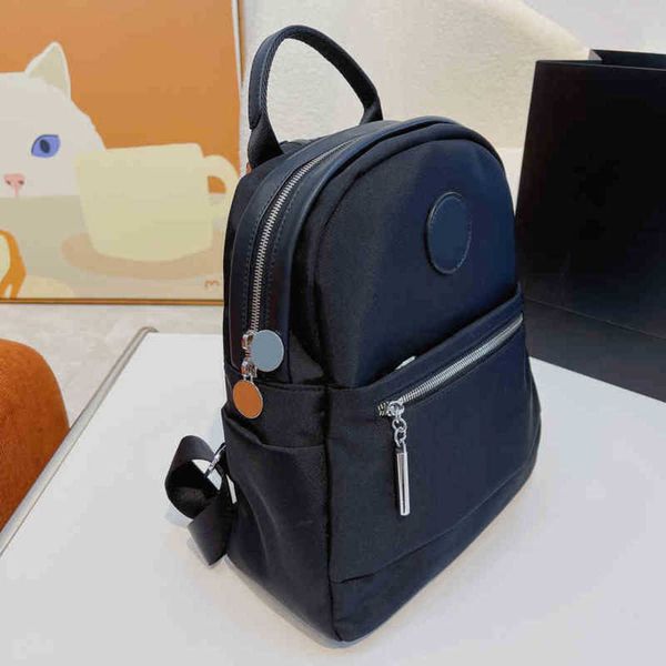 designer backpacks luxury mens designers nylon cloth bookbags fashion all-match solid color large capacity multifunction schoolbag
designer backpacks luxury mens designers nylon cloth bookbags fashion all-match solid color large capacity multifunction schoolbag