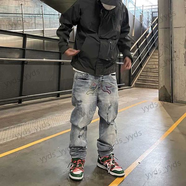 men's jeans ma siwei embroidered flying dog stretch perforated jeans men's high street loose straight casual long pants t230406, Blue
men's jeans ma siwei embroidered flying dog stretch perforated jeans men's high street loose straight casual long pants t230406, Blue