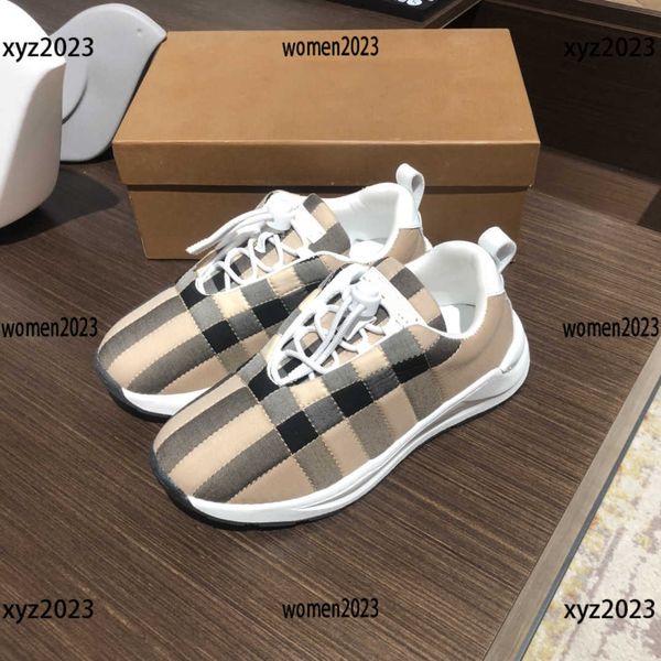 kids shoes khaki casual shoe fashion designer baby sneakers new listing box packaging outdoor sports products children's size 26-35, Black;red
kids shoes khaki casual shoe fashion designer baby sneakers new listing box packaging outdoor sports products children's size 26-35, Black;red