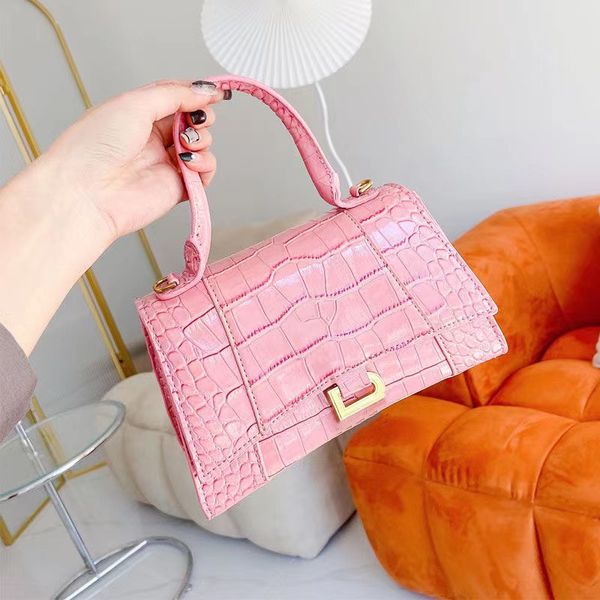 fashion brand hourglass bag women's shoulder handbag luxury leather handheld wallet clearance wholesale crocodile print crossbody bag
fashion brand hourglass bag women's shoulder handbag luxury leather handheld wallet clearance wholesale crocodile print crossbody bag