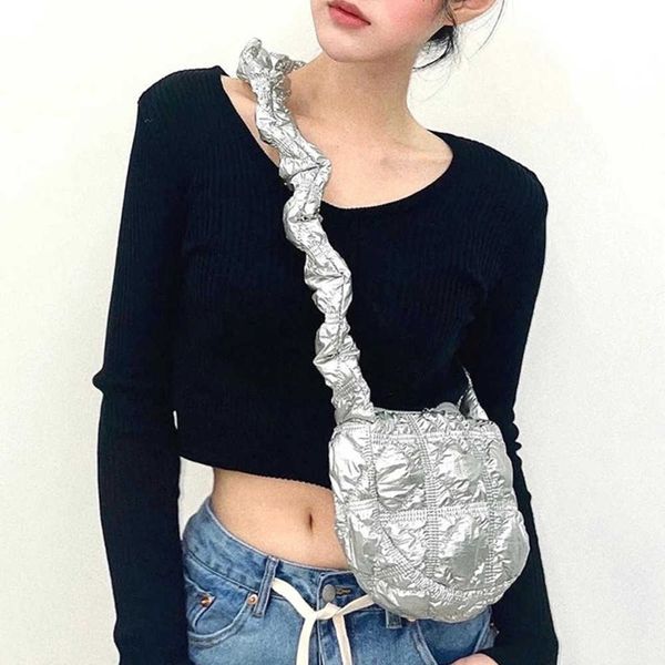 south korea's new pleated nylon cloud bag, female niche, lightweight bubble dumpling bag, fashionable one shoulder diagonal cross small
south korea's new pleated nylon cloud bag, female niche, lightweight bubble dumpling bag, fashionable one shoulder diagonal cross small
