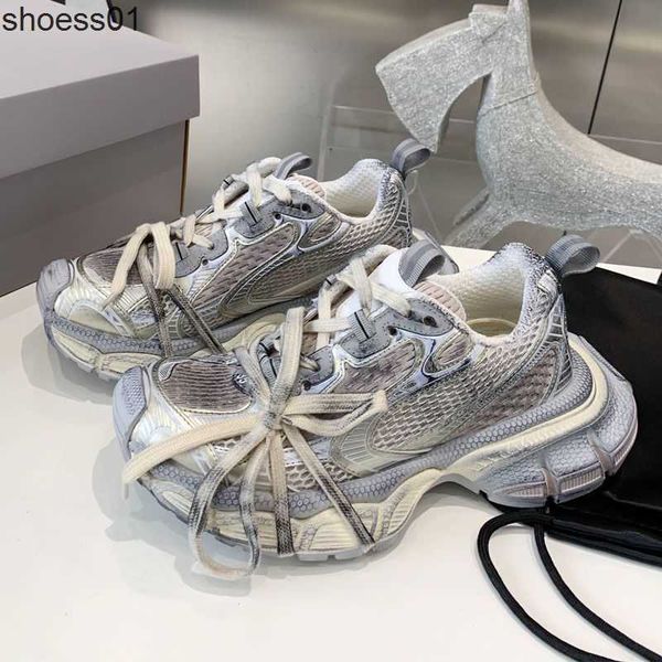 correct high version men's and women's sports and leisure dad's shoes 3xl lace made old balencigas ninth generation family ne
correct high version men's and women's sports and leisure dad's shoes 3xl lace made old balencigas ninth generation family ne