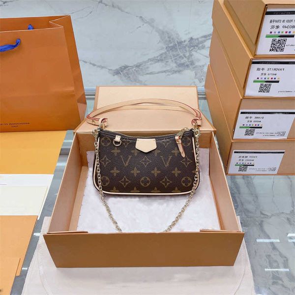 designer tote fashion brand designer bags women bag shoulder bags clutch flap totes bags wallet check velour thread purse letters solid hasp
designer tote fashion brand designer bags women bag shoulder bags clutch flap totes bags wallet check velour thread purse letters solid hasp