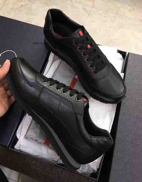 luxury design men casual shoes black nappa leather sneakers walking famous rubber lug sole party wedding runner trainers 38-45 with box
luxury design men casual shoes black nappa leather sneakers walking famous rubber lug sole party wedding runner trainers 38-45 with box