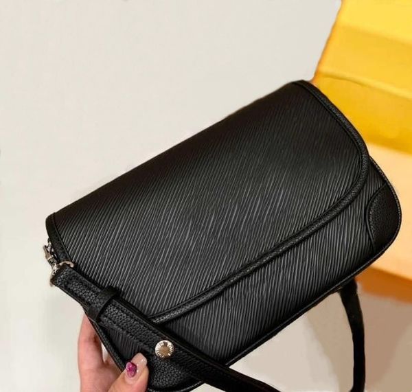 buci designer bag shoulder bag women crossbody bags classic leather luxury sacs woman crossbody purse fashion genuine leather evening handba
buci designer bag shoulder bag women crossbody bags classic leather luxury sacs woman crossbody purse fashion genuine leather evening handba