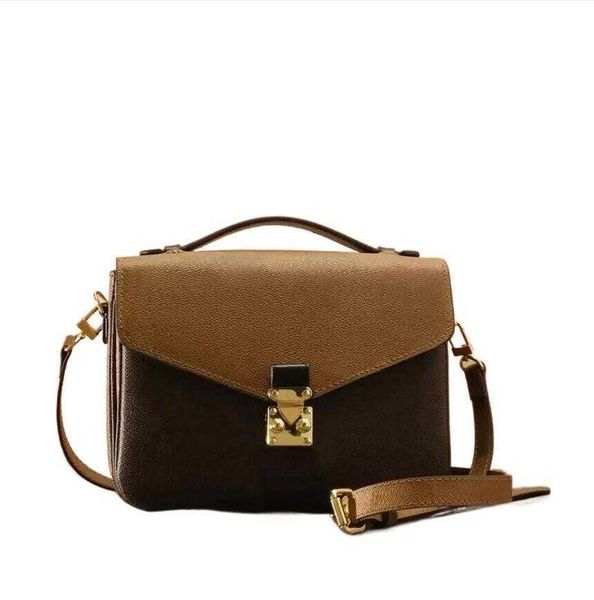 designer tote luxury pochette designer bag metis women brown handbag flap shoulder messenger bags oxidizing leather elegant purse crossbod
designer tote luxury pochette designer bag metis women brown handbag flap shoulder messenger bags oxidizing leather elegant purse crossbod