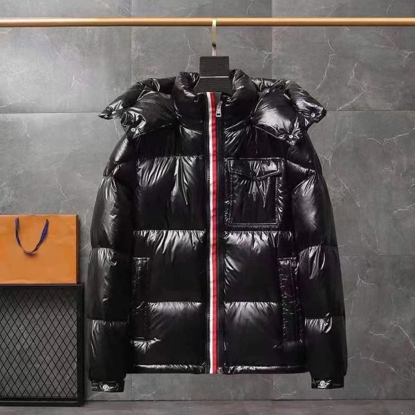 Mens Down Parkas Designer Puffer Jacket Hooded Down Jacket For Women Men London English Luxury Brand Coat For Classic Breast Pocket Badge Black And Red Striped Design
Mens Down Parkas Designer Puffer Jacket Hooded Down Jacket For Women Men London English Luxury Brand Coat For Classic Breast Pocket Badge Black And Red Striped Design