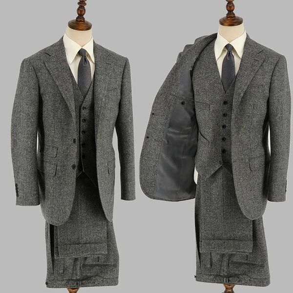 men's suits blazers dark green men's custom 3-piece jacket vest trousers evening dress single breasted business wedding bridegroom, White;black
men's suits blazers dark green men's custom 3-piece jacket vest trousers evening dress single breasted business wedding bridegroom, White;black