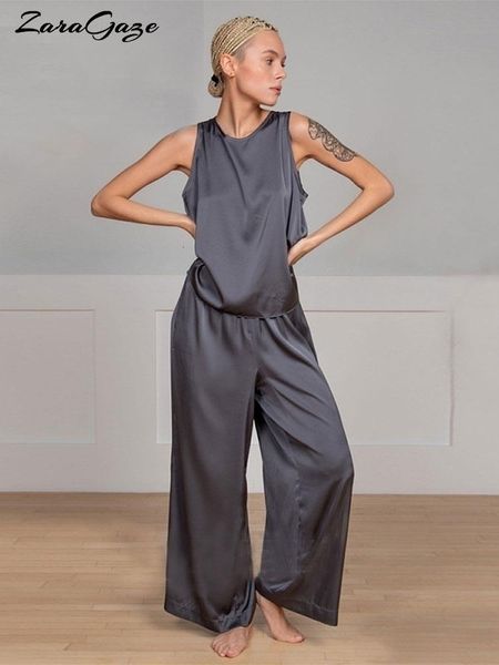 women's two piece pant suit pajama female homewear set sleeveless crossed back vest and loose trousers spring summer 230406, White
women's two piece pant suit pajama female homewear set sleeveless crossed back vest and loose trousers spring summer 230406, White