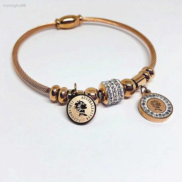 bangle fashionable titanium steel clover bracelet women's multi style butterfly inlaid diamond plated rose gold bracelet friend valenti, Black
bangle fashionable titanium steel clover bracelet women's multi style butterfly inlaid diamond plated rose gold bracelet friend valenti, Black