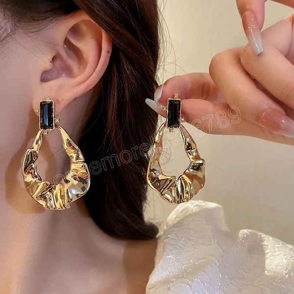 fashion gold color metal irregular dangle earrings europe and america exaggerated vintage atmosphere women's jewelry, Silver
fashion gold color metal irregular dangle earrings europe and america exaggerated vintage atmosphere women's jewelry, Silver