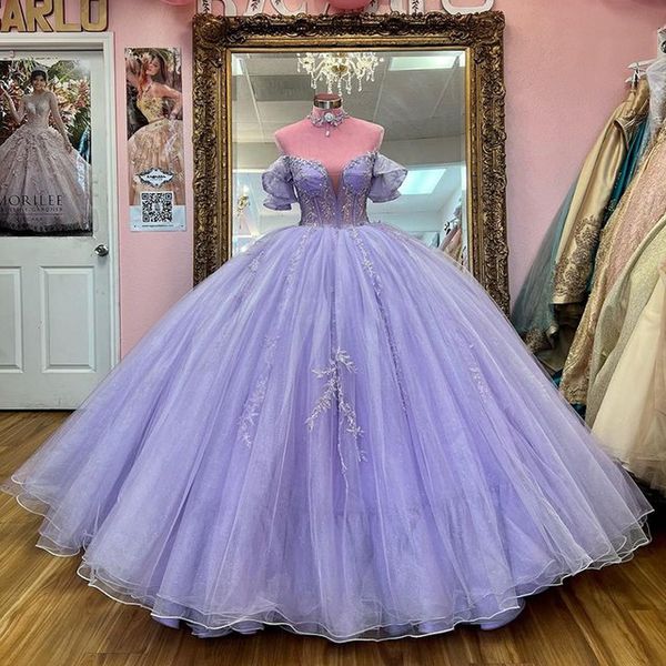 lavender glittering luxury crystal quinceanera dresses off shoulder applique lace birthday party ball gown vestidos de 15 anos, Blue;red
lavender glittering luxury crystal quinceanera dresses off shoulder applique lace birthday party ball gown vestidos de 15 anos, Blue;red