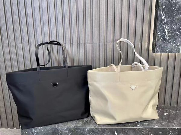 shoulder bag designer tote bag designer handbag crossbody bag women's bag new nylon fabric simple fashion large capacity shopping bag h
shoulder bag designer tote bag designer handbag crossbody bag women's bag new nylon fabric simple fashion large capacity shopping bag h