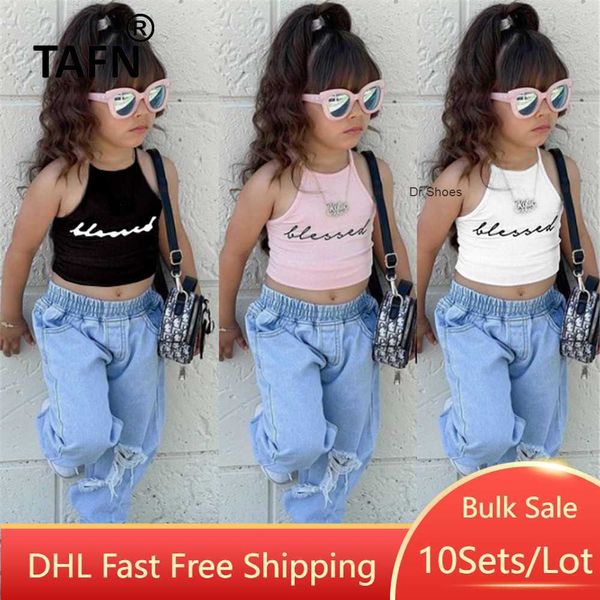 clothing sets 10sets bulk items wholesale baby girl's sets sleeveless lace up vest ripped jeans children suits summer sweet clothes set, White
clothing sets 10sets bulk items wholesale baby girl's sets sleeveless lace up vest ripped jeans children suits summer sweet clothes set, White
