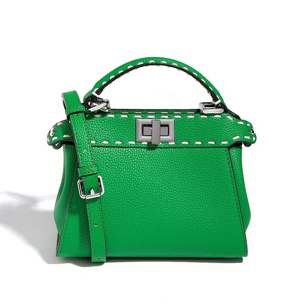 evening bags cowhide mini tote bags for women luxury designer handbags hand stitched crossbody shoulder bag fashion double-sided lock 19cm 2
evening bags cowhide mini tote bags for women luxury designer handbags hand stitched crossbody shoulder bag fashion double-sided lock 19cm 2