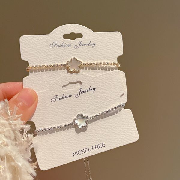 2023 luxury Vans bracelets designer Bracelet colver jewelry 18k gold plated chains metal cleefly Charm for girls Mothers Day Chrismas party Holiday gift
2023 luxury Vans bracelets designer Bracelet colver jewelry 18k gold plated chains metal cleefly Charm for girls Mothers Day Chrismas party Holiday gift