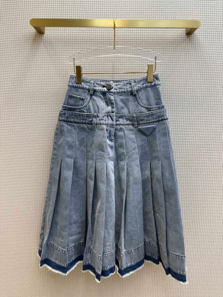23ss denim half skirts pleated skirt designer skirts imported wash denim fabric fake double waist design long half skirtes women clothes, Black
23ss denim half skirts pleated skirt designer skirts imported wash denim fabric fake double waist design long half skirtes women clothes, Black