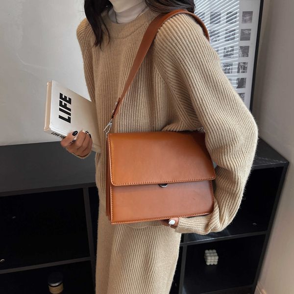 nxy smiple style fashion flap crossbody for women latest trend designer classic handbags and purses small shoulder bag 230308
nxy smiple style fashion flap crossbody for women latest trend designer classic handbags and purses small shoulder bag 230308