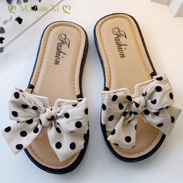 slipper 2022 children' slippers summer girls sandals bow non-slip wearing korean version of fashionable soft-soled for y2304, Black;grey
slipper 2022 children' slippers summer girls sandals bow non-slip wearing korean version of fashionable soft-soled for y2304, Black;grey