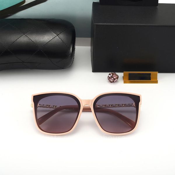 2023 new women polarized sunglasses tr90 frames hd polarized lenses 5 colors optional, White;black
2023 new women polarized sunglasses tr90 frames hd polarized lenses 5 colors optional, White;black